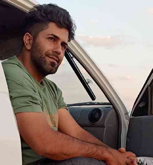 سجاد میرزایی سامورایی کسیگه شمشیرگی غلاف کی